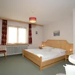 Nussbaumer